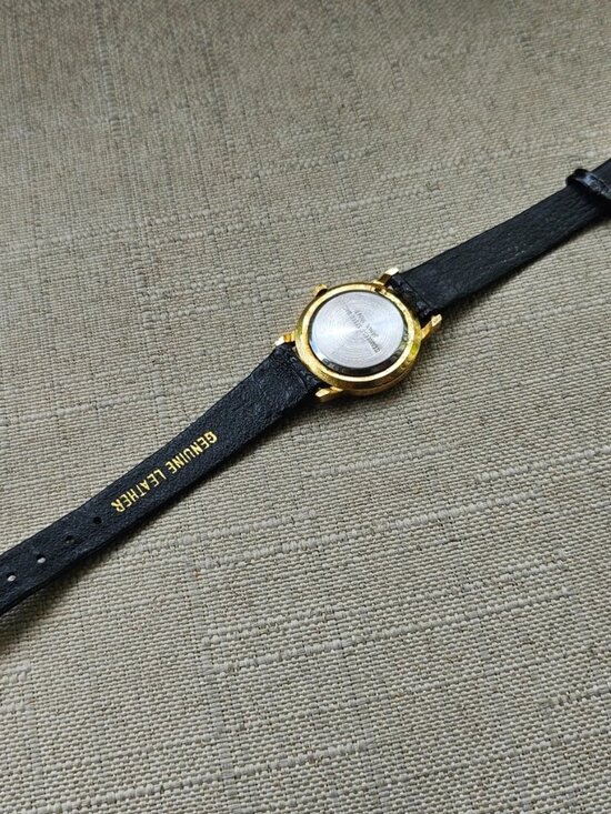 Vintage Koji Women Wristwatch Gold Tone Case Black Genuine Leather Strap Watch main image 9